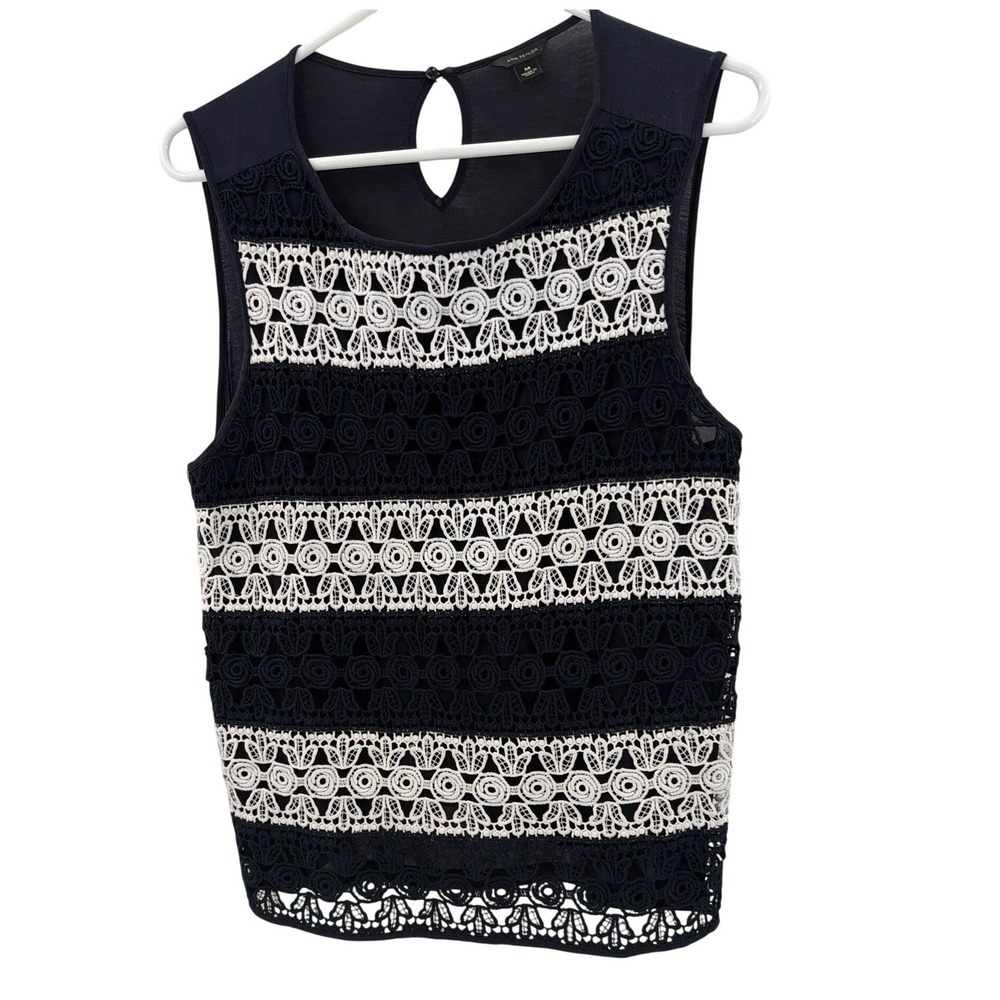 Ann Taylor Navy Blue White Crochet Lace Sleeveless Keyhole Back Top Size M‎